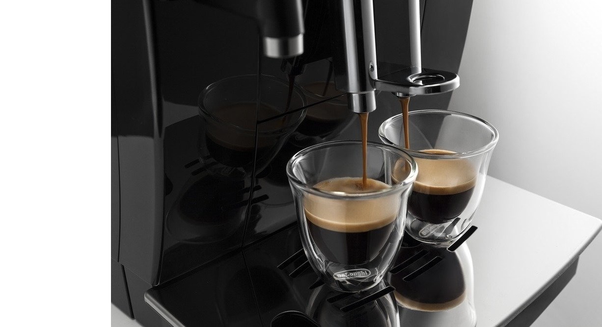 DeLonghi ECAM 23.460.B Dva šálky najednou